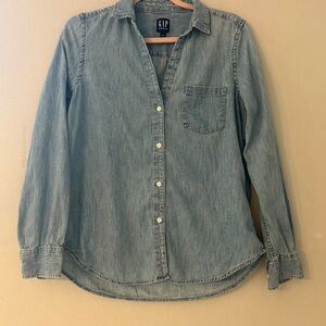GAP Denim Shirt in Soft Blue